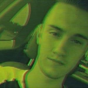 Meet your Posher, Logan